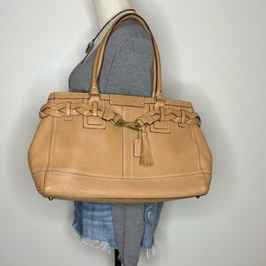Coach XL Hampton Carryall Bag